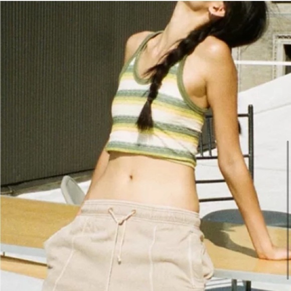 URBAN OUTFITTERS GREEN & YELLOW STRIPED CROPPED BRAMIE SIZE XL - Picture 2 of 8